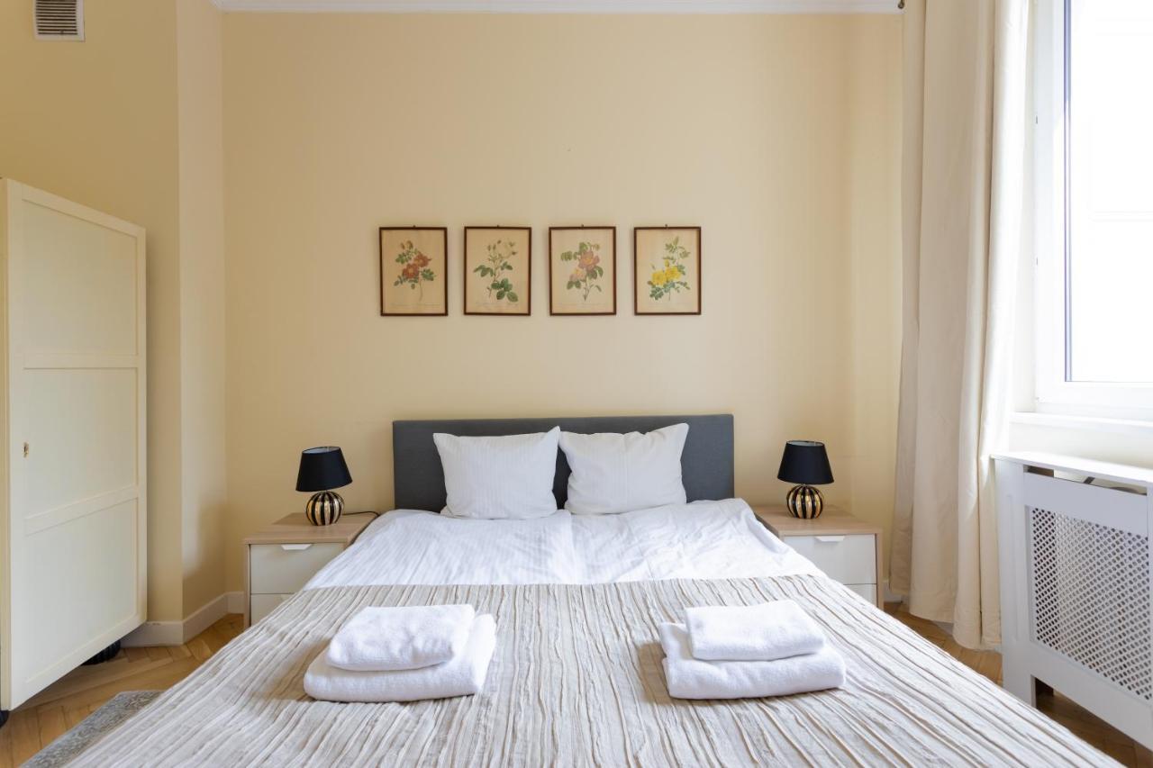 Golden Apartments Warsaw- 3 Separate Rooms - Best Location&Nowy Swiat Kültér fotó