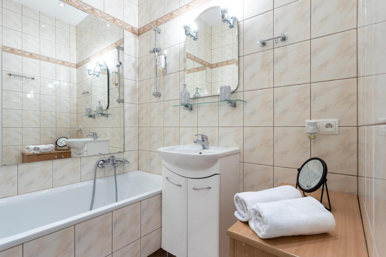 Golden Apartments Warsaw- 3 Separate Rooms - Best Location&Nowy Swiat Kültér fotó